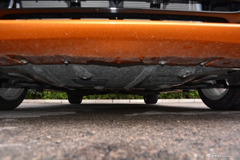 2018款宝马1系118i自动运动型