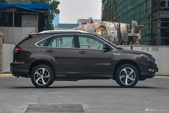 2017款比亚迪S7 2.0T自动豪华型