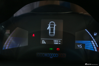 2018款江淮iEV6E运动版 豪华智享型