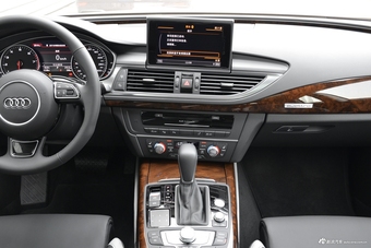 2018款奥迪A7 3.0T自动50TFSI quattro动感型