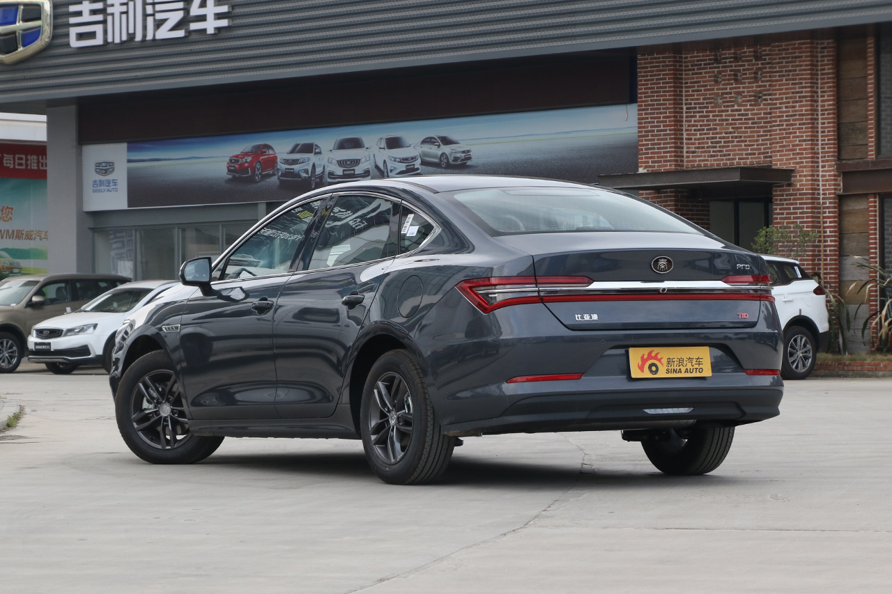 2019款秦Pro 1.5TI自动智联锋尚型