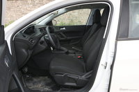 2018款标致308 1.6L自动时尚版