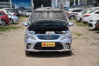 2016款北汽新能源EV160 电动轻秀版