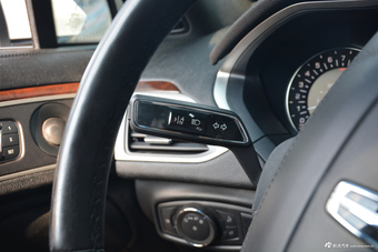 2018款林肯MKZ 2.0T自动尊耀版