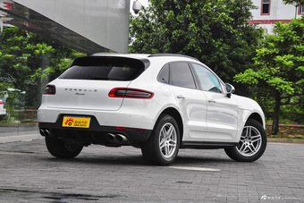 2016款保时捷Macan 2.0T自动
