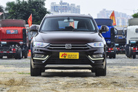 2016款众泰SR7 1.5T手动魔方之心版