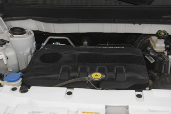  2017款猎豹CS9 1.5L自动尊贵型