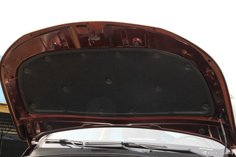 2017款宝骏560 1.5T DCT尊享型