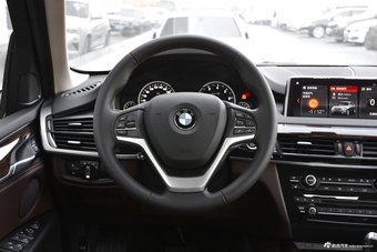 2018款宝马X5 3.0T 自动xDrive35i典雅型