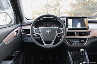 2017款伽途im6 1.5L手动智臻型