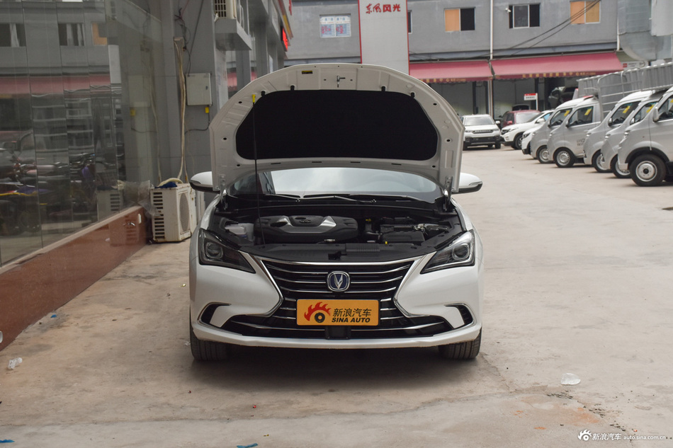 2018款逸动1.6L GDI自动领尚型 