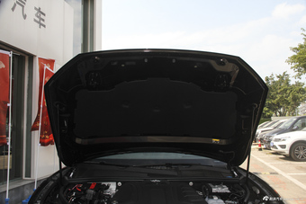 2019款途锐 2.0TSI自动锐翼版