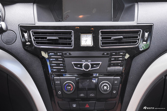 2015款雄师F22 1.9T手动两驱柴油豪华型