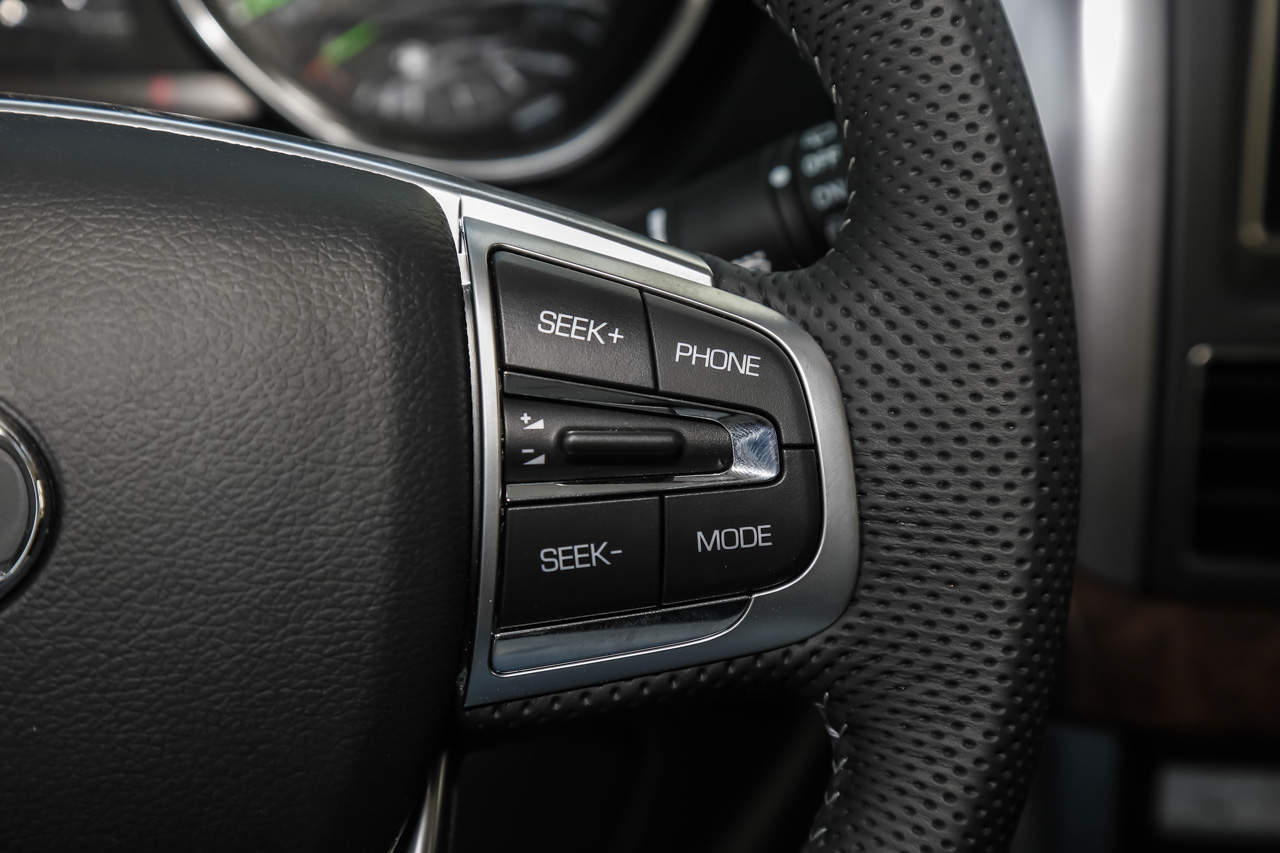 2016年北京BJ80 2.3T自动尊贵版