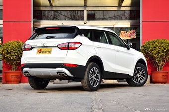 2018款中华V6 1.5T自动豪华型