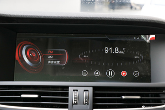 2016款宝沃BX7 2.0T自动两驱精英版28T