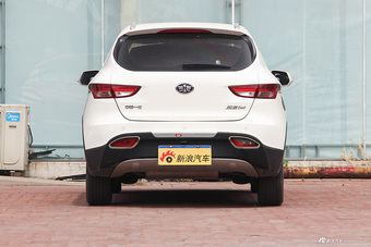 2015款骏派D60 1.8L自动尊贵型 白色