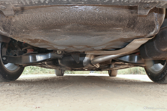 2016款奔腾B50 1.6L手动豪华型