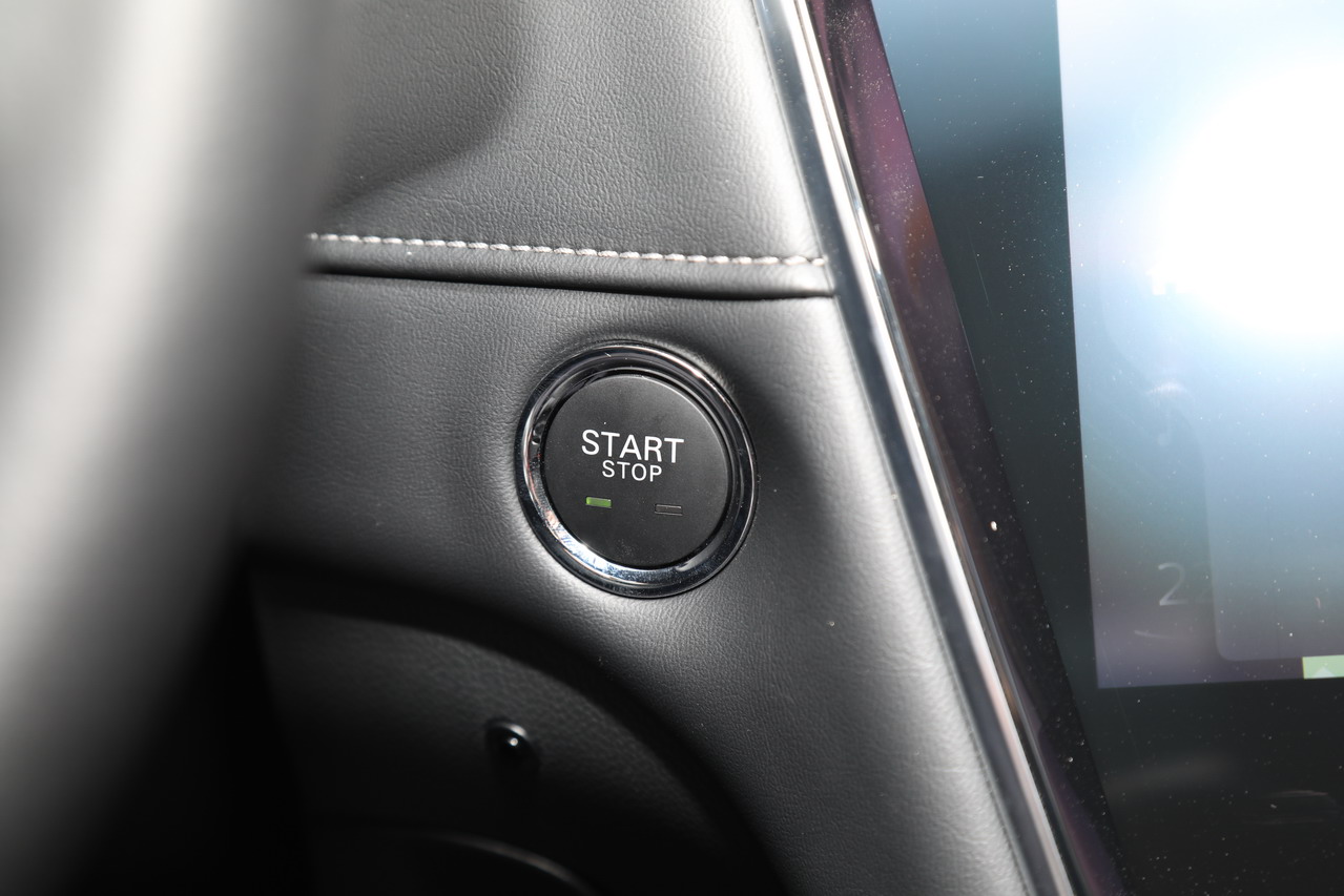 2019款荣威i5 20T自动智联网超能智尊版 