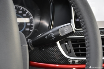 2017款伽途im8 1.5L手动智炫型