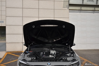 2018款宝马M4 3.0T自动CS