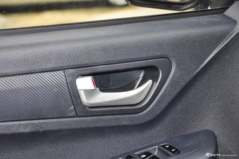 2016款瑞迈2.8T手动两驱进取款