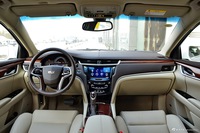 2017款XTS 2.0T自动28T精英型