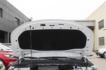 2018款荣威RX3 1.6L手动互联网智享版