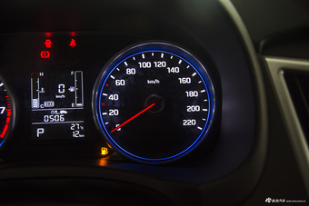 2017款现代ix25 1.6L自动智能型