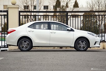 2017款丰田雷凌 1.2T G CVT精英型