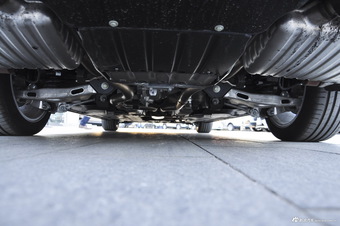 2017款捷豹XFL 2.0T自动240PS奢华版