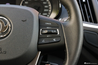 2017款风神AX5 1.4T手动趣尚型