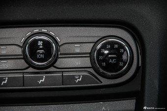 2015款DX7 1.5T手动豪华型