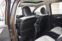 2017款宝骏730 1.5T自动风尚型7座