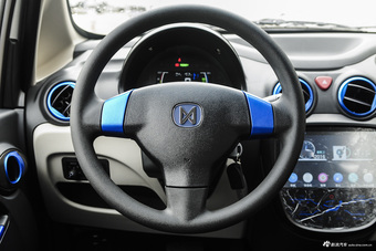 2016款江铃E200舒适型