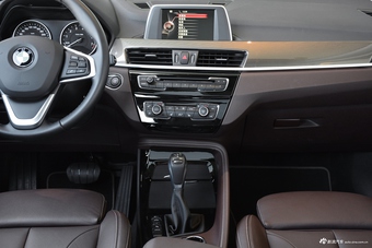 2017款宝马X1新能源 xDrive25Le