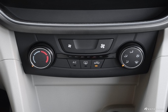 2017款英朗1.5L手动精英型15N