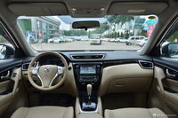 2014款奇骏2.5L自动XV NAVI四驱至尊版