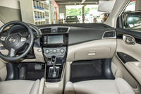 2016款轩逸1.6L自动XV智享版 珠光白