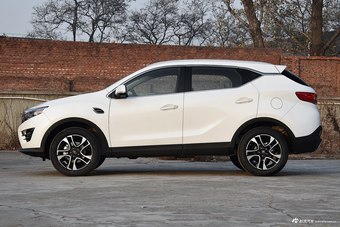 2017款东南DX7 1.5T自动尊贵型