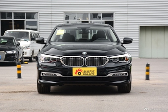 2018款宝马 5系改款 530Li xDrive 豪华套装