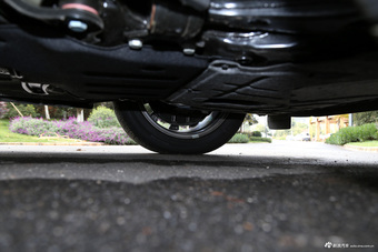 2016款林肯MKC 2.0T自动两驱尊雅版