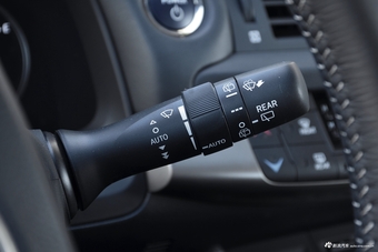 2017款雷克萨斯CT200h 舒适版单色