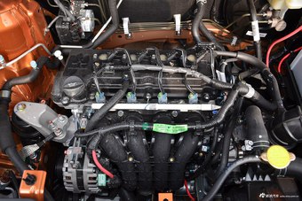 2016款东南DX3 1.5L 手动旗舰型