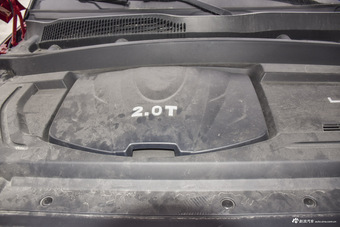 2015款陆风X7 2.0T自动全景尊享版