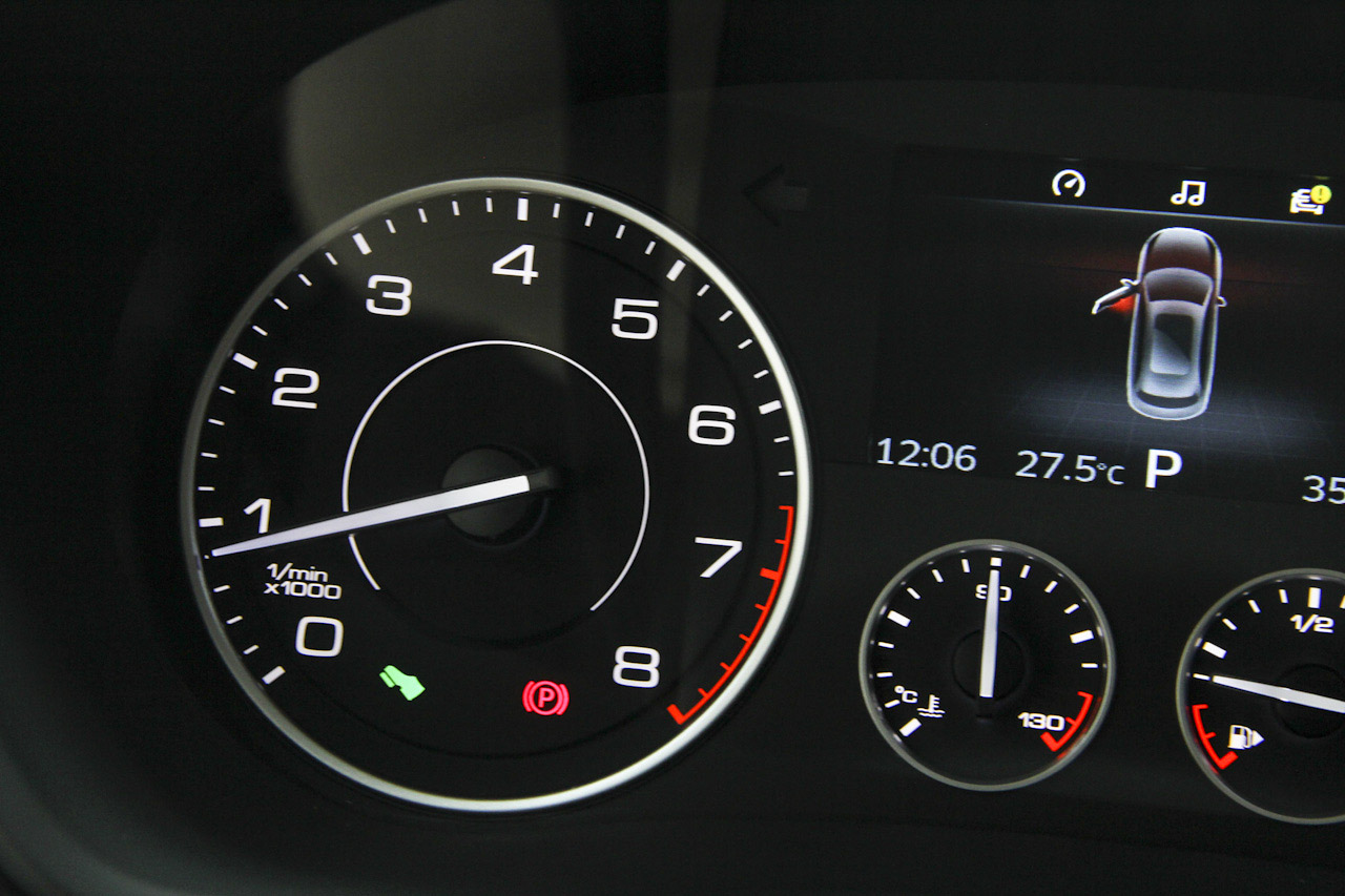 2016款宝沃BX7 2.0T自动两驱豪华版28T