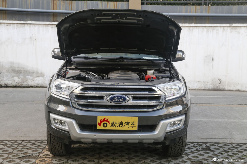 2016款撼路者2.0T自动四驱豪华版汽油