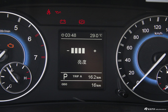 2018款风光S560 1.8L CVT尊贵型