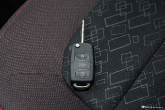 2014款英致G3 1.5L手动致雅版