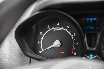 2013款翼搏1.5L自动风尚型 情调蓝